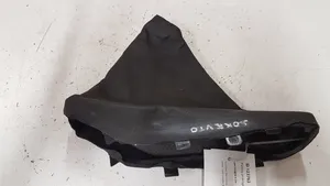 Opel Insignia A Osłona dźwigni hamulca ręcznego 662575039