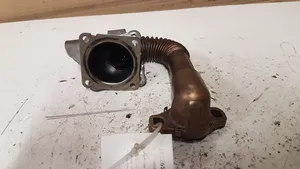 Renault Clio III Tuyau de raccordement solide EGR 