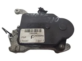 Opel Zafira B Intake manifold valve actuator/motor 55205127