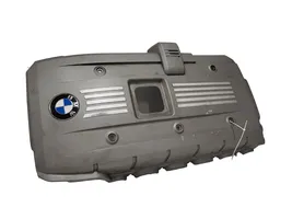 BMW 5 E60 E61 Variklio dangtis (apdaila) 11127531324