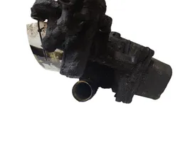 Renault Trafic II (X83) Supporto di montaggio del filtro dell’olio 