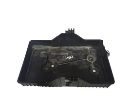 Mazda 6 Boîte de batterie GAM656041