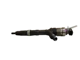 Toyota Corolla Verso AR10 Fuel injector 236700G010