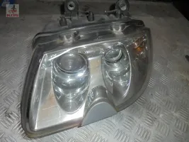 Maserati Quattroporte Lampa przednia 