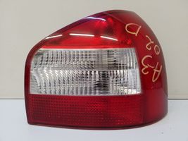 Audi A3 S3 8L Lampa tylna 8L0945096C05S