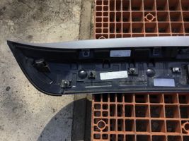 Chrysler Pacifica Takaikkuna-takaspoileri OEM