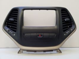 Jeep Cherokee Cadre, panneau d'unité radio / GPS 1WG521S5AD