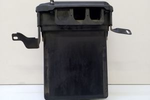 757847902 BMW 7 F01 F02 F03 F04 other engine part, 18.00 € | RRR 