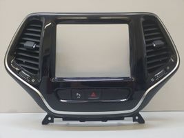 Jeep Cherokee Griglia di ventilazione centrale cruscotto 6DD561X8AB