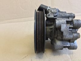 Toyota Avensis T220 Ohjaustehostimen pumppu OEM