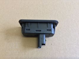 Renault Scenic III -  Grand scenic III Tailgate opening switch 8200076256