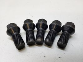 Alfa Romeo Stelvio Nuts/bolts 