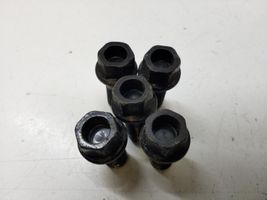 Alfa Romeo Stelvio Nuts/bolts 