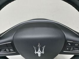 Maserati Quattroporte Volant 06700116660