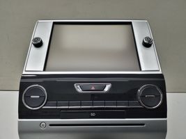 Maserati Quattroporte Panel / Radioodtwarzacz CD/DVD/GPS 670007290