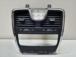 Chrysler Town & Country V Griglia di ventilazione centrale cruscotto 1PE401X9AD