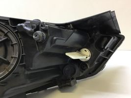 Hyundai Tucson TL Lampa przednia 92101D7210