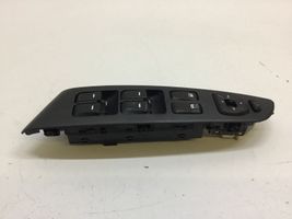 Hyundai ix35 Interruttore di controllo dell’alzacristalli elettrico 3834951310