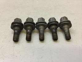 Citroen DS7 Crossback Nuts/bolts 