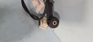 Mercedes-Benz ML W164 Câble adaptateur AUX A1645406507