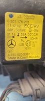 Mercedes-Benz S W220 Phare frontale A2208202361