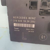 Mercedes-Benz CLS C219 Unité de commande module de porte 2198201926