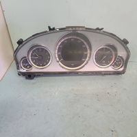 Mercedes-Benz E W212 Tachimetro (quadro strumenti) A2129001508