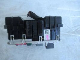 Opel Insignia B Fuse box set 33172518