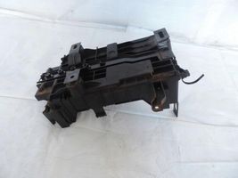 Opel Mokka Battery box tray 95933269