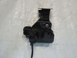 Ford C-MAX II Vacuum air tank 9805069780