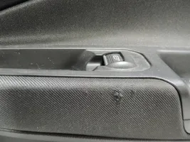 Ford C-MAX II Boczki / Poszycie drzwi przednich 