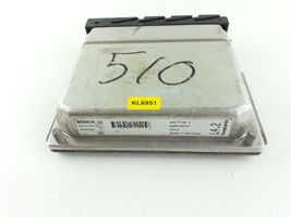 Volvo V70 Calculateur moteur ECU 08677708A