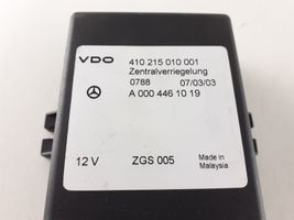 Mercedes-Benz Vito Viano W638 Unité de commande / module de verrouillage centralisé porte A0004461019