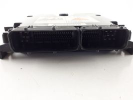 Nissan Navara D40 Engine control unit/module 237104X03B