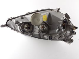 Mercedes-Benz Vaneo W414 Lampa przednia A4148200061