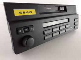 BMW 5 E39 Radio/CD/DVD/GPS-pääyksikkö 8360749