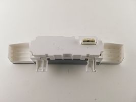 Nissan Quest Monitori/näyttö/pieni näyttö 28090ZM70C