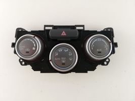 Subaru Impreza II Panel klimatyzacji 72311FG030