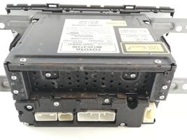 Toyota Prius (XW30) Radio/CD/DVD/GPS-pääyksikkö 8612047330