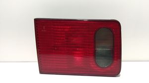 Audi A8 S8 D2 4D Lampy tylnej klapy bagażnika 4D0845093E