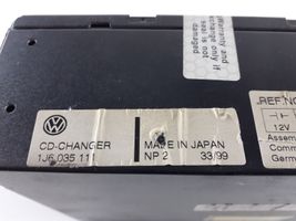 Volkswagen PASSAT B5 Changeur CD / DVD 1J6035111