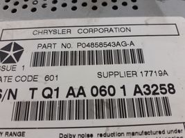 Chrysler Voyager Unità principale autoradio/CD/DVD/GPS P04858543AG