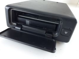 BMW 7 E38 CD/DVD changer 8361058