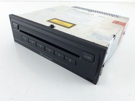 Audi Q7 4L CD/DVD-vaihdin 4F0035110A