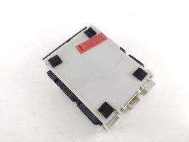 Toyota RAV 4 (XA50) Fuse module 8273042890A