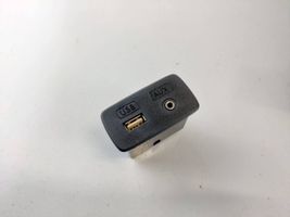Subaru XV Connecteur/prise USB 