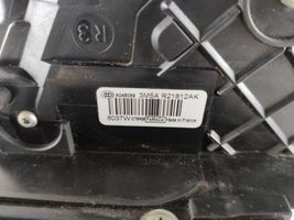 Ford C-MAX I Zamek drzwi przednich 3M5AR21812AK