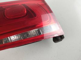 Volkswagen Touareg II Luci posteriori del portellone del bagagliaio 7P6945094B