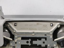 Volkswagen Golf VI Illuminazione sedili anteriori 1K9867489A