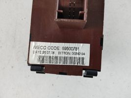 Iveco Daily 35 - 40.10 Interrupteur d’éclairage 69500781